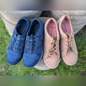 2 Pairs of Women's Skechers In Navy And Tan Sizes 8.5 (Good Condition)